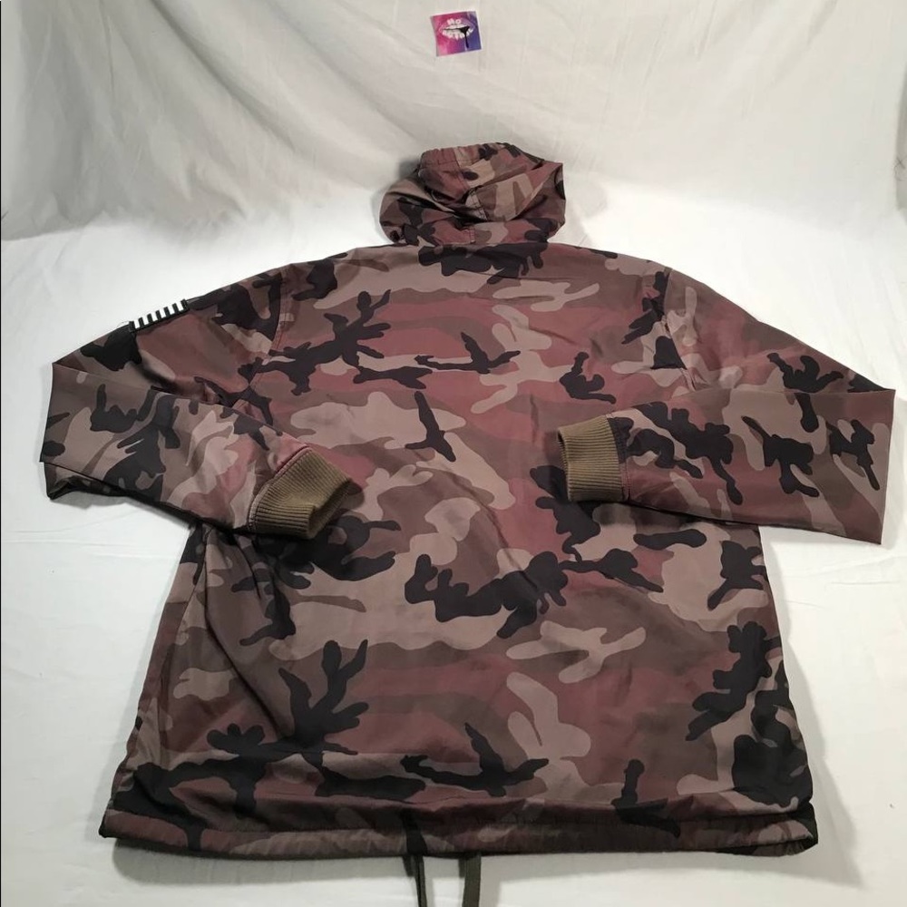 Men’s Black Scale Camo Pattern Snap Up Jacket Size Medium - Picture 6 of 7